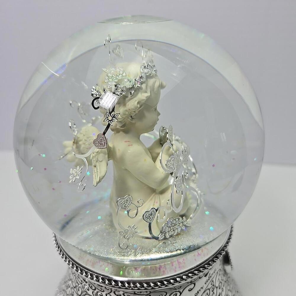 THINGS REMEMBERED Religious Made with Love Cherub Musical Snow Globe, Plavs Pach - Picture 9 of 14